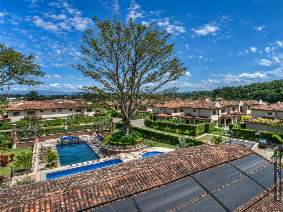 House at Condominio Via Nova