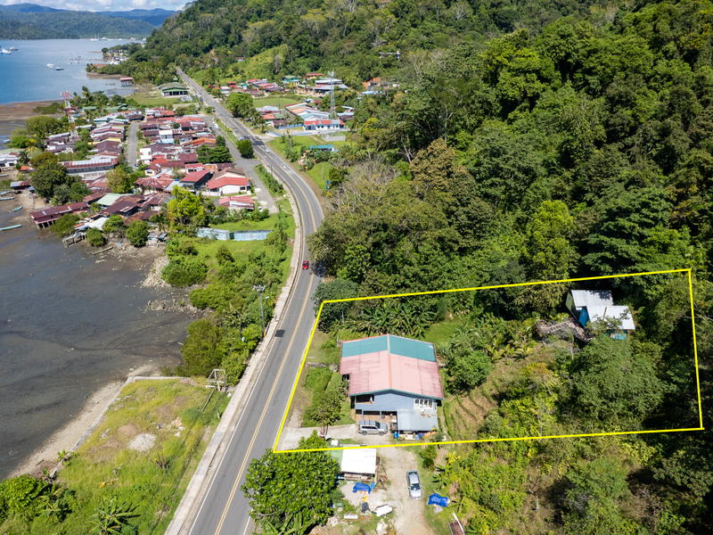 Property at Golfito