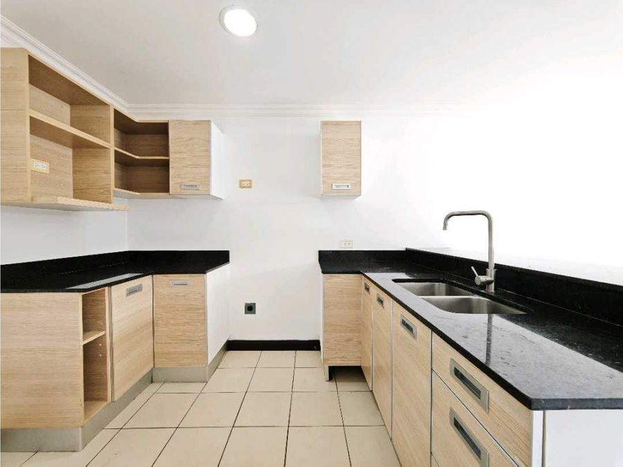 Apartamento en Avalon Santa Ana