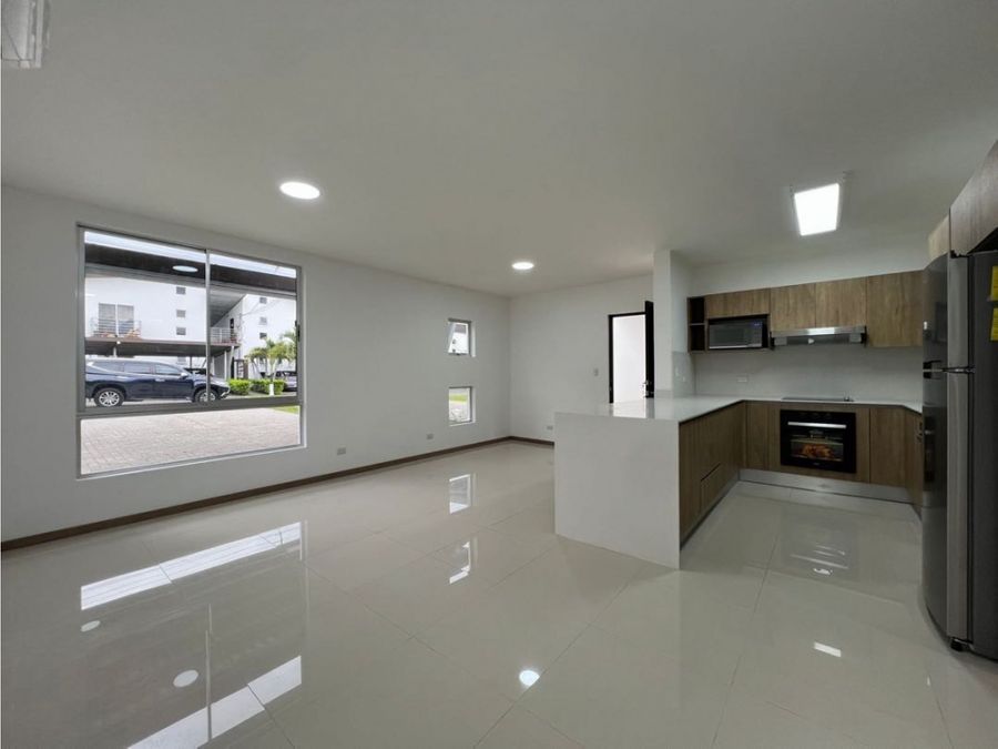 Apartamento en Desamparados