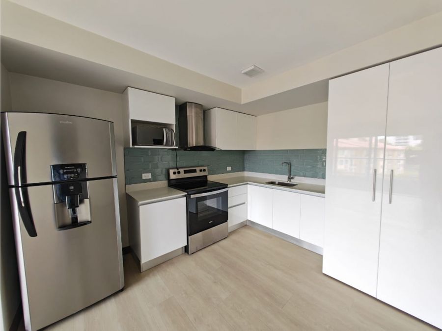 Propiedad en Condominio Condado del Palacio