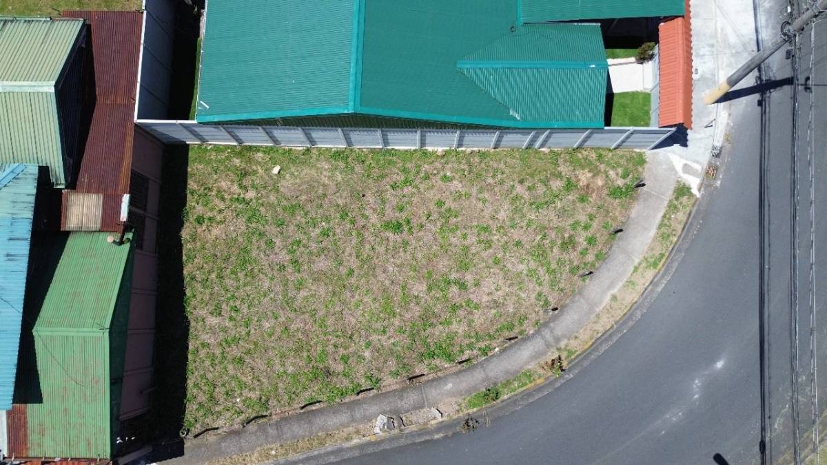 Property at Turrialba