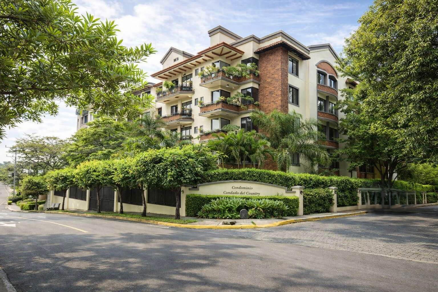 Property at Condominio Condado Del Country