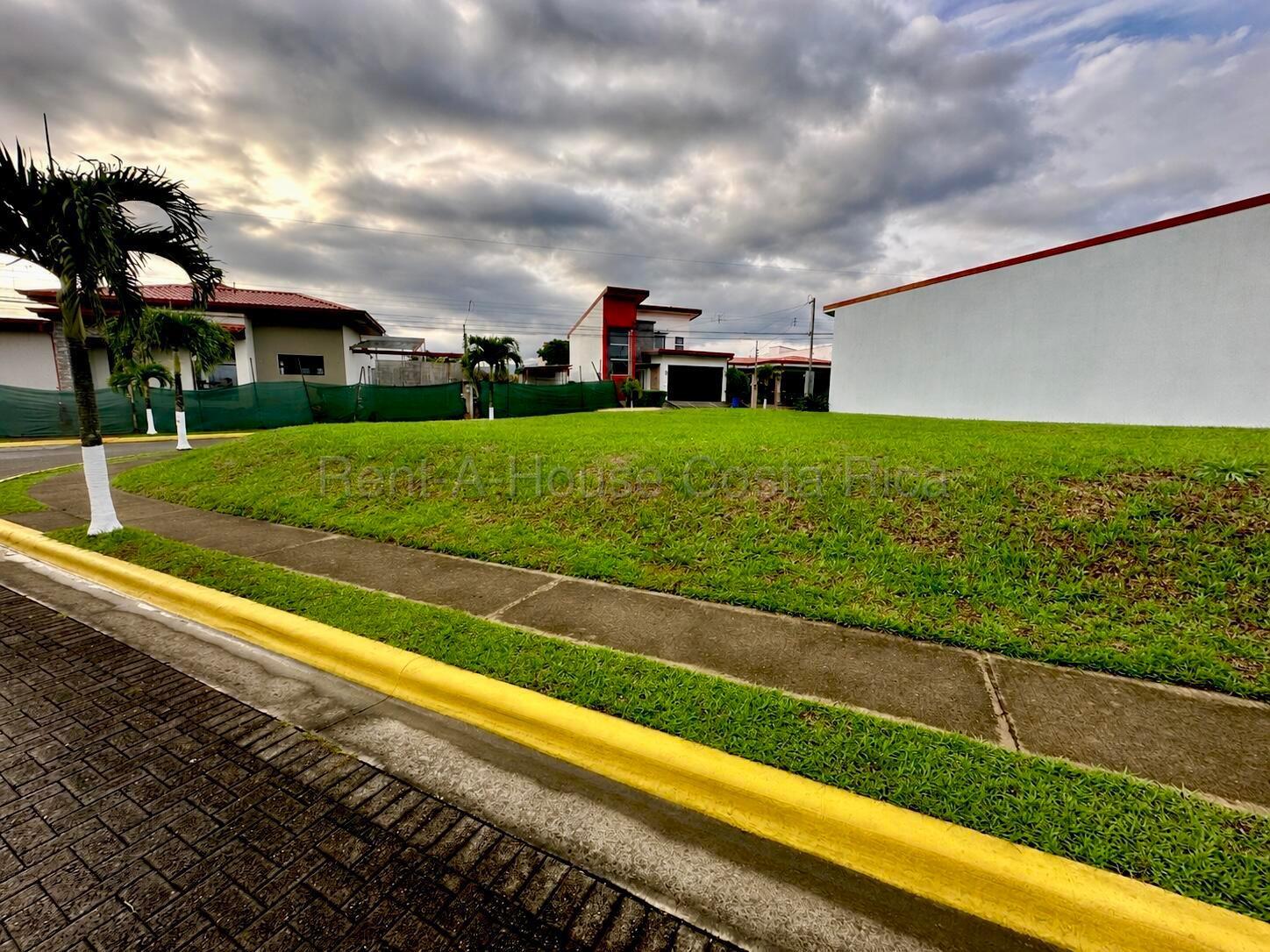 Propiedad en Condominio Lomas del Bosque