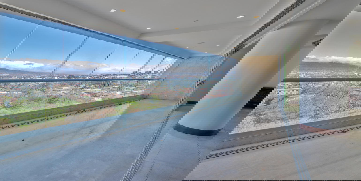 Propiedad en Central Park Escazú