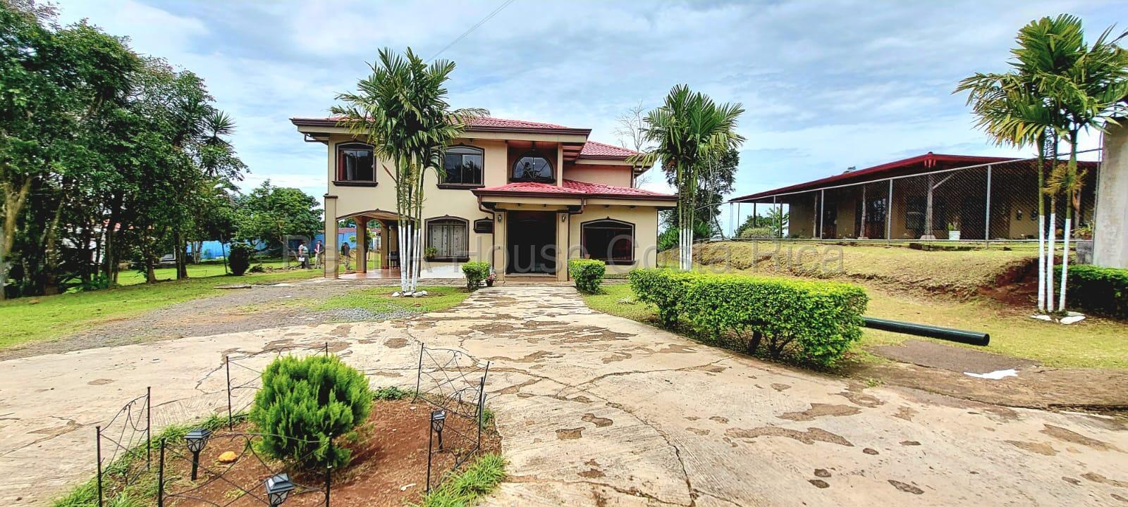 Casa en Mercedes Sur