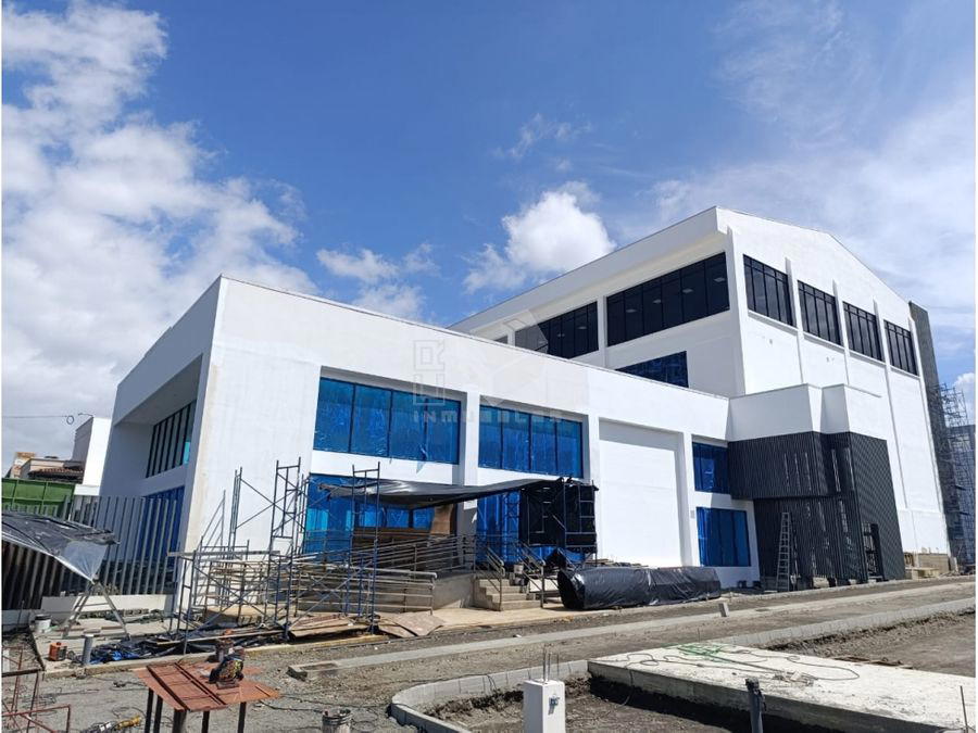 Comercial en San Rafael