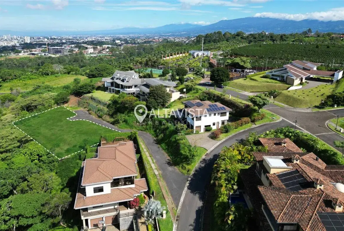 Terreno en Condominio Hacienda Gregal