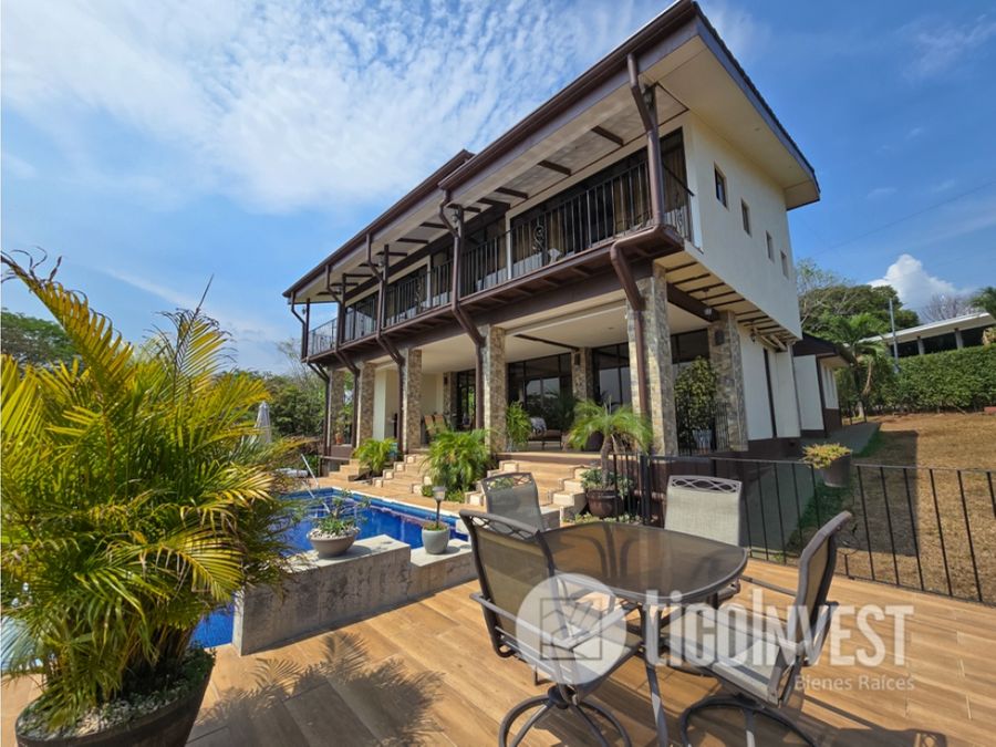 Casa en Esparza