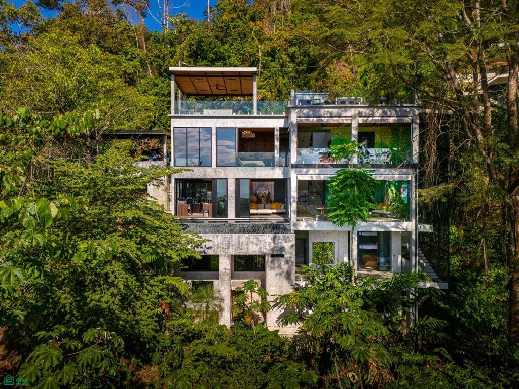 House at Quepos