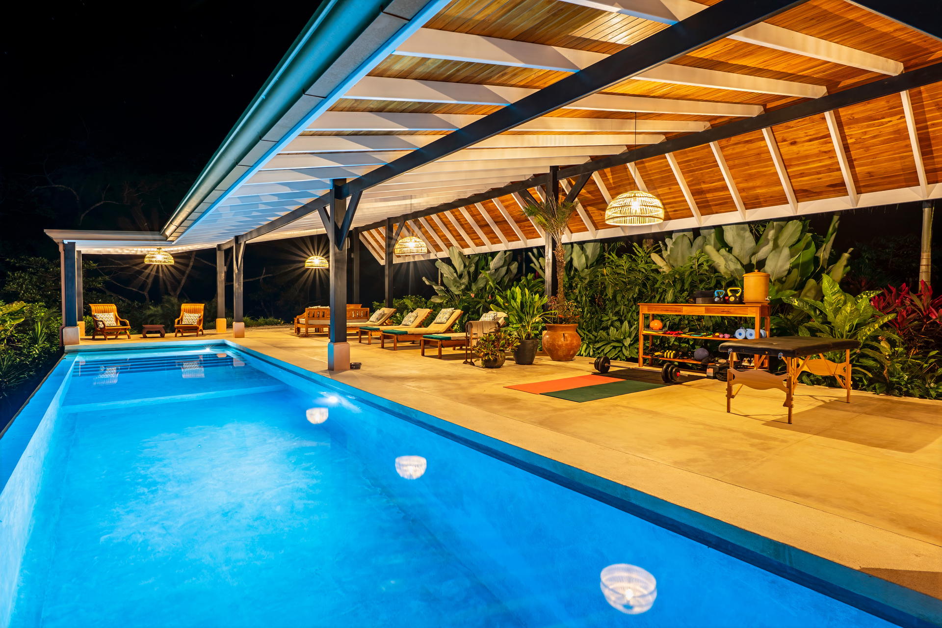 Comercial en Cóbano