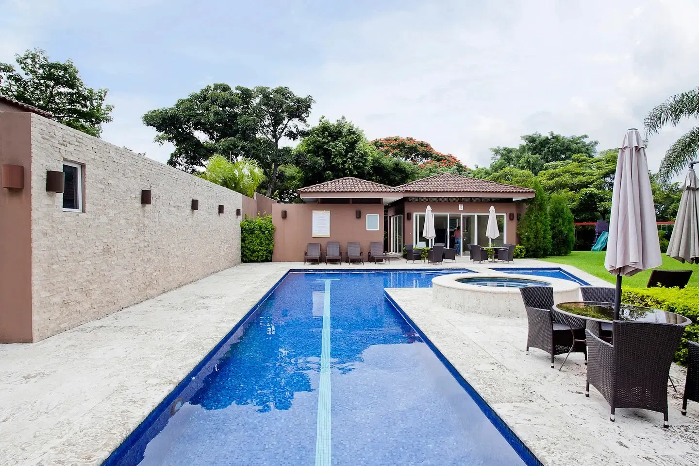 House at Condominio Montearroyo