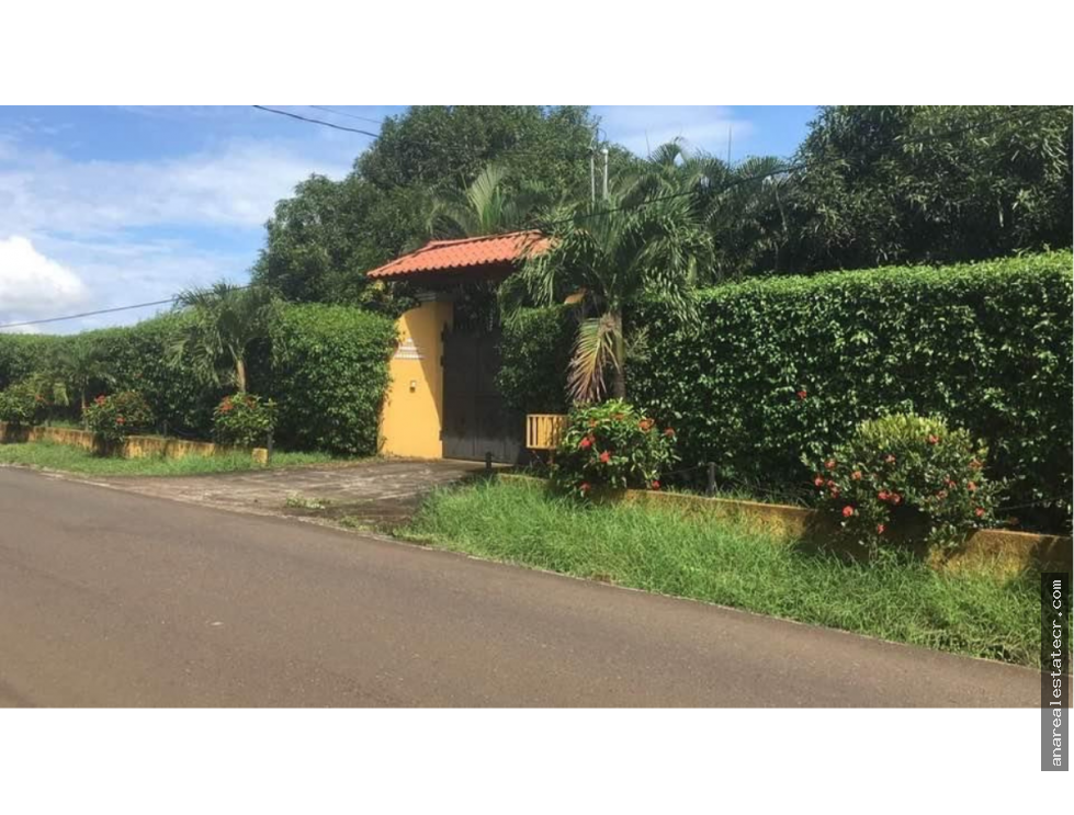 House at San Mateo