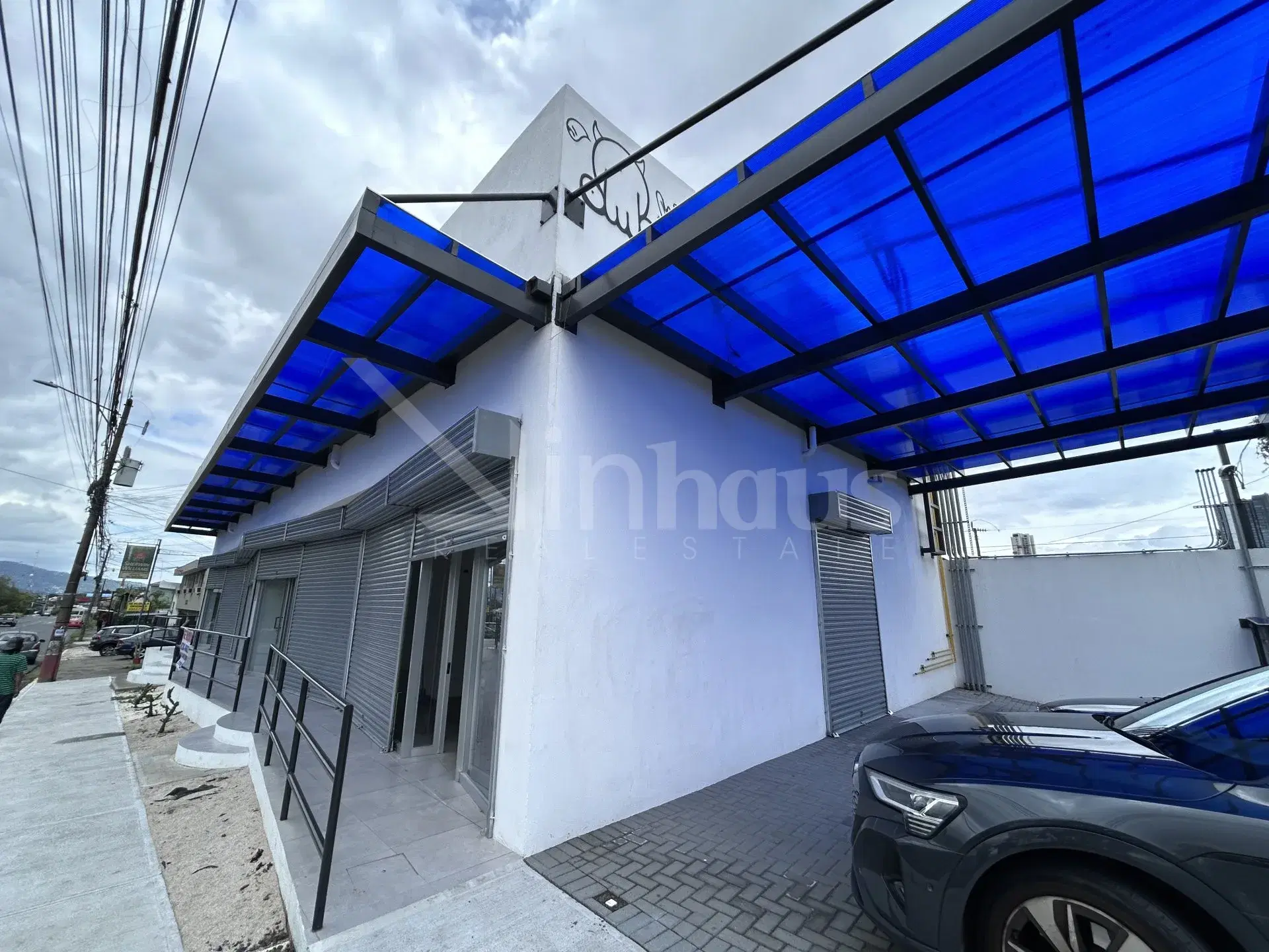 Comercial en Zapote