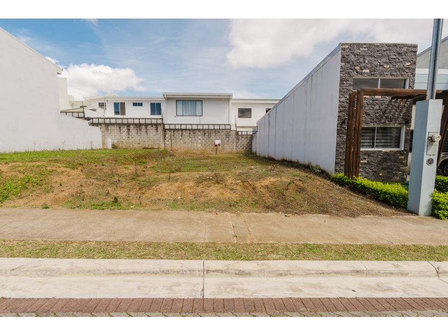 Land at San Juan