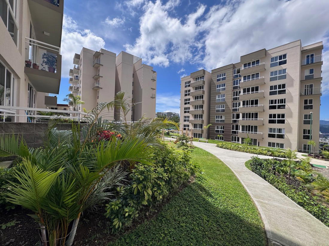Apartamento en Condominio Montealto