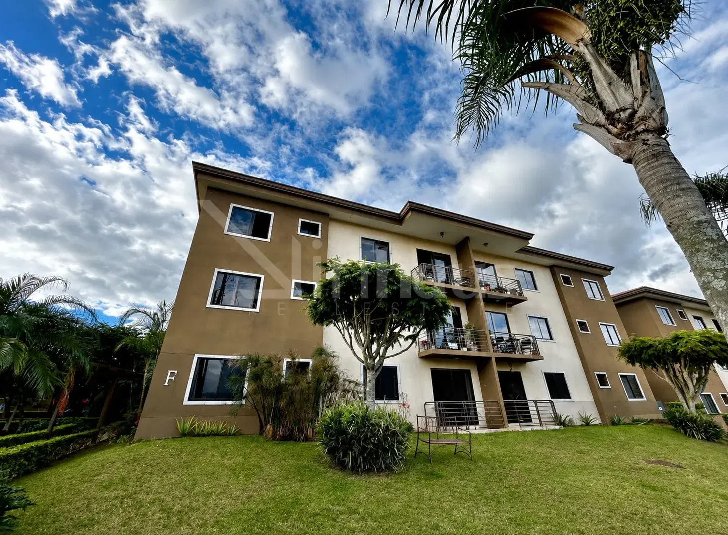 Propiedad en Condominio Torres del Sol