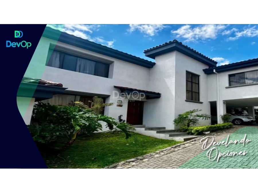 Casa en Escazú