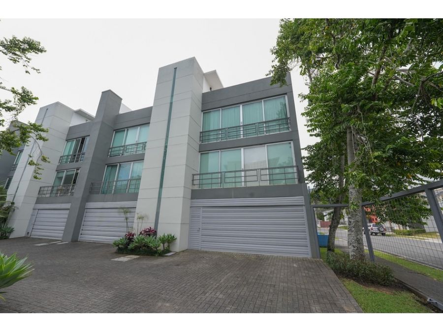 Apartment at San Rafael