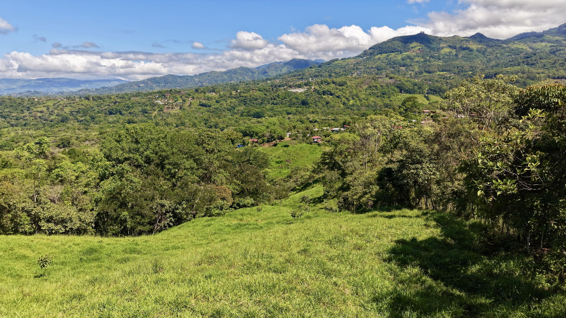 Land at San Isidro del General