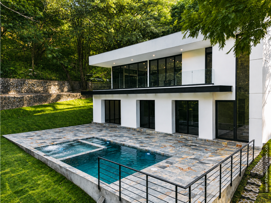 House at Santa Ana