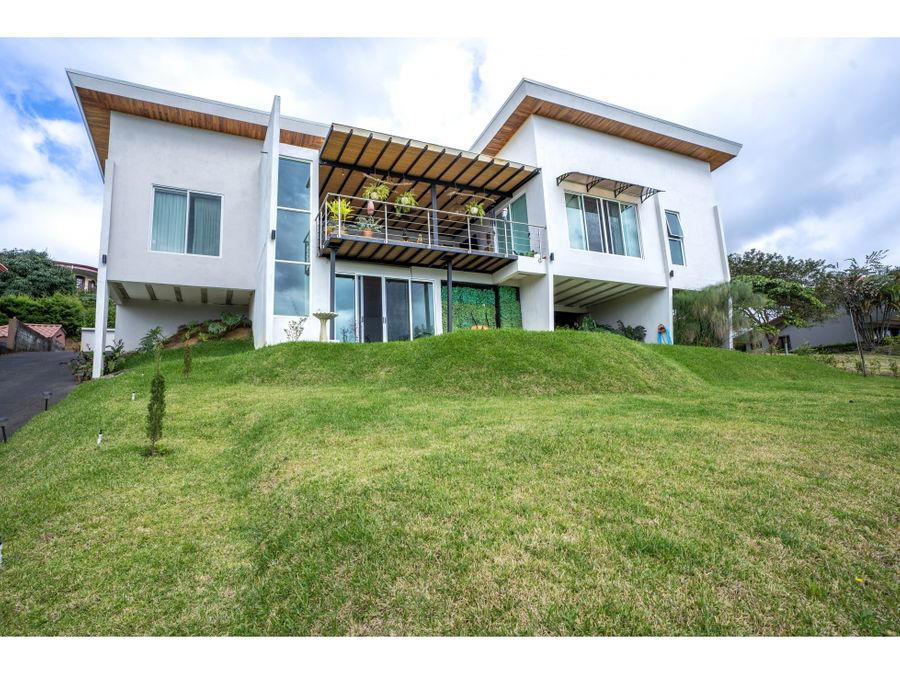 Propiedad en Condominio El Roble