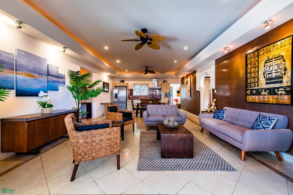 Propiedad en Bocaraca Condominiums