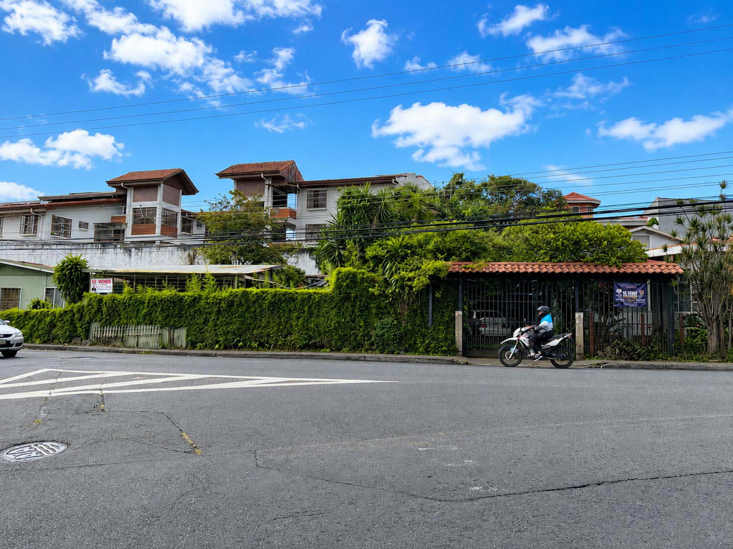 Land at San Pedro