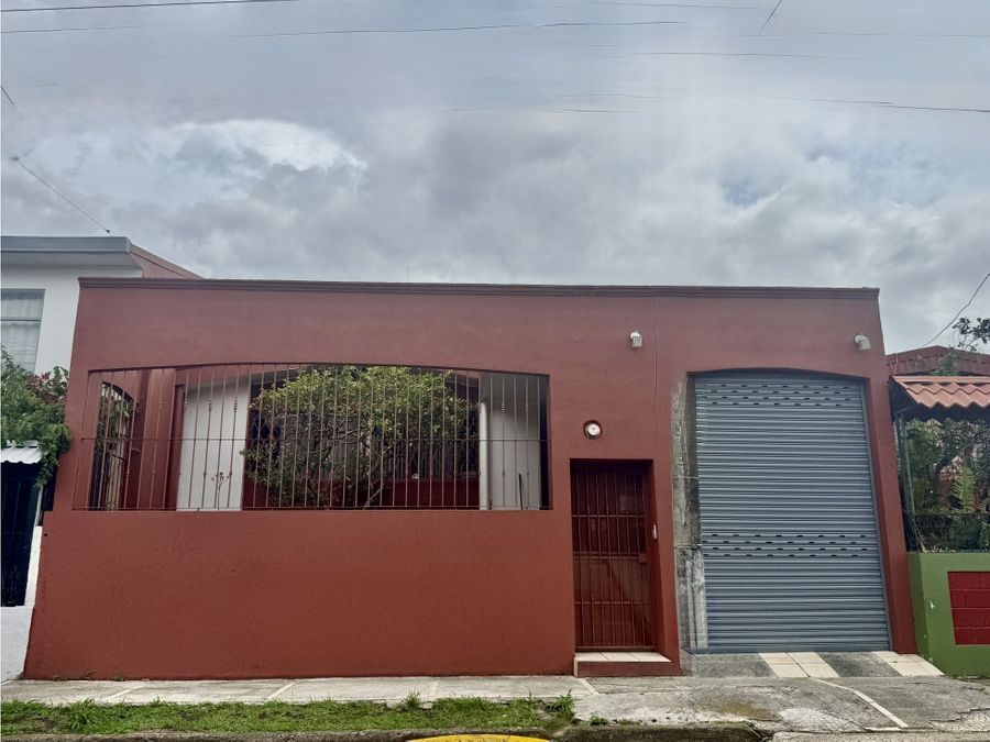 Casa en Desamparados