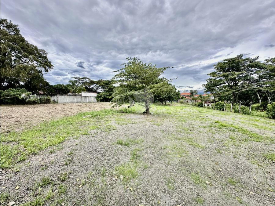 Terreno en Uruca