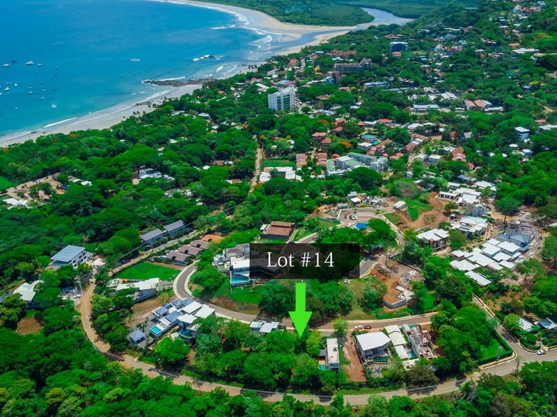 Land at Tamarindo