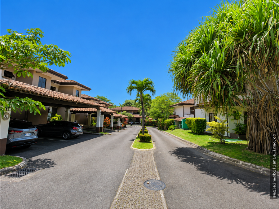 House at Santa Ana