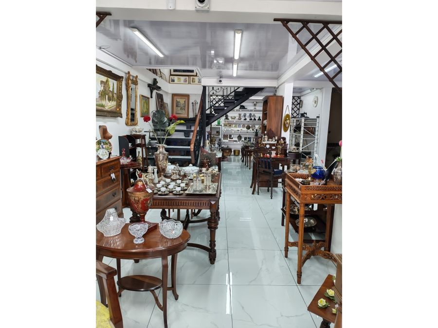 Comercial en Calle Blancos