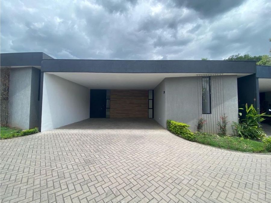 Casa en Piedades