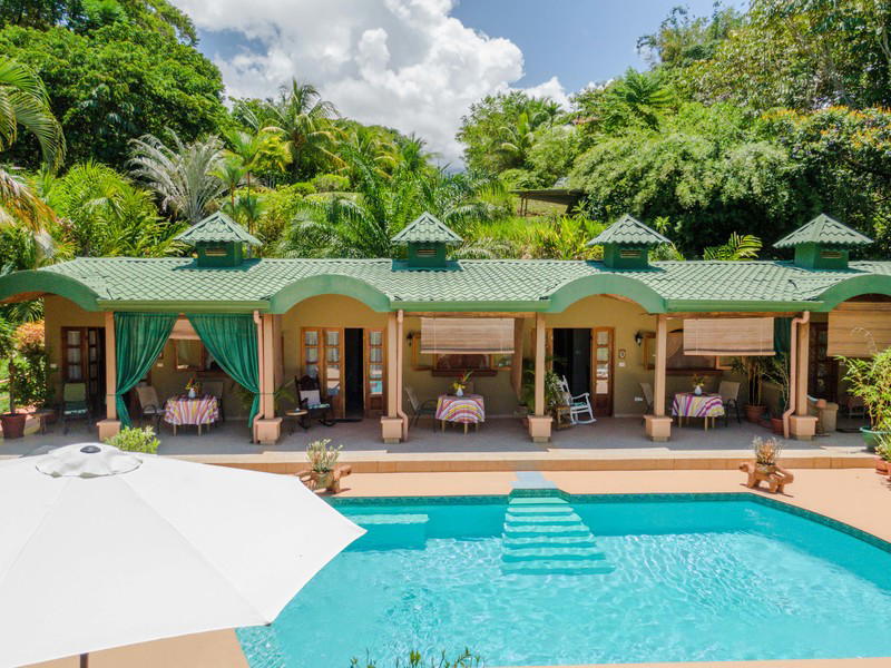 Commercial at Puerto Cortés