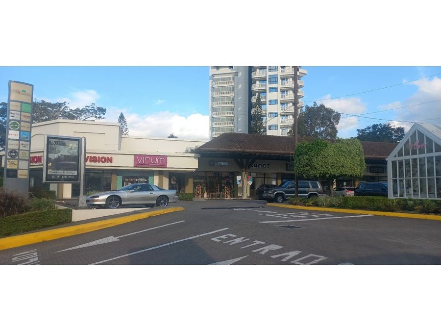 Comercial en Escazú