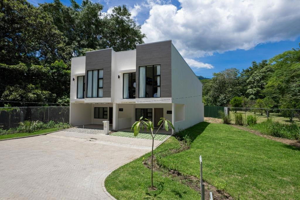 Property at Santa Ana Urbano