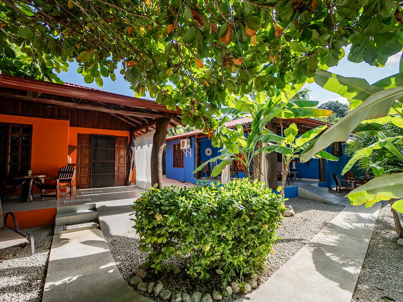 Commercial at Sámara