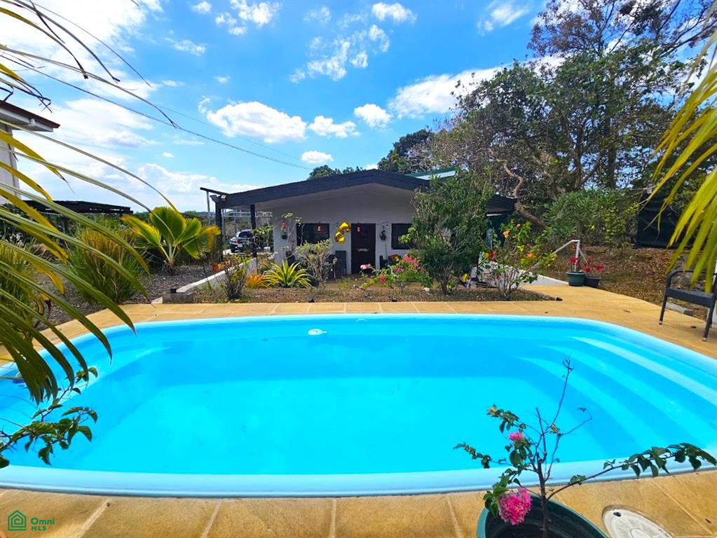 House at Condominio Monte Real