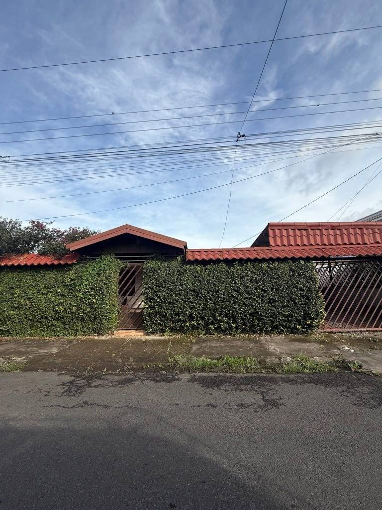 House at Turrialba