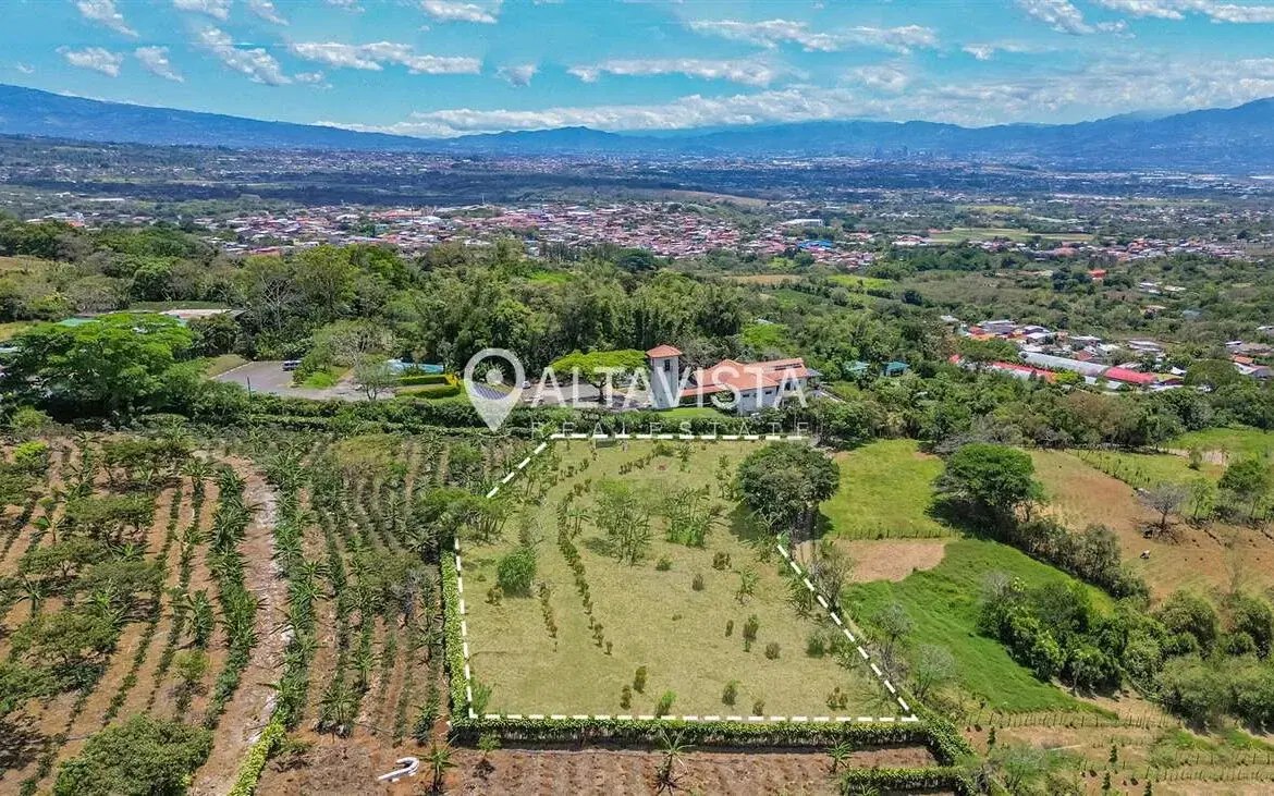 Propiedad en Heredia