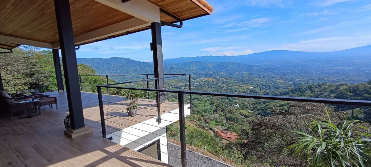 House at Atenas