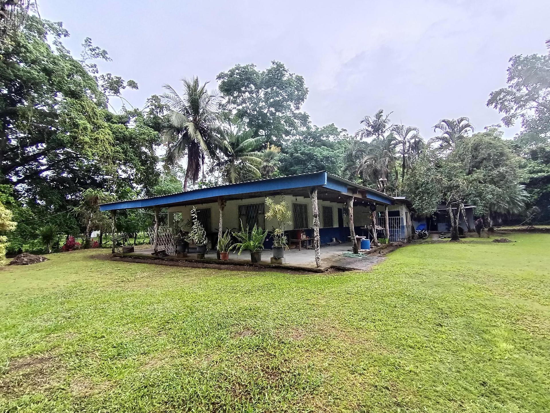 House at Río Jiménez