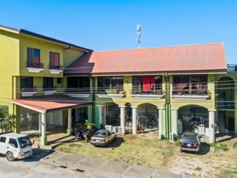 Commercial at Tamarindo