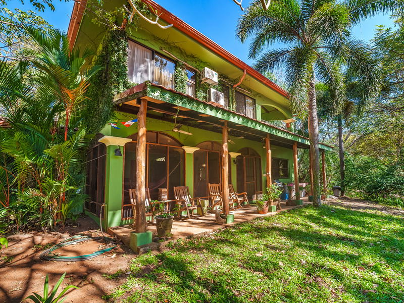 Property at Veintisiete de Abril