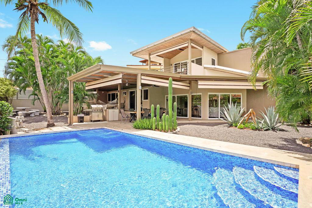 House at Tamarindo