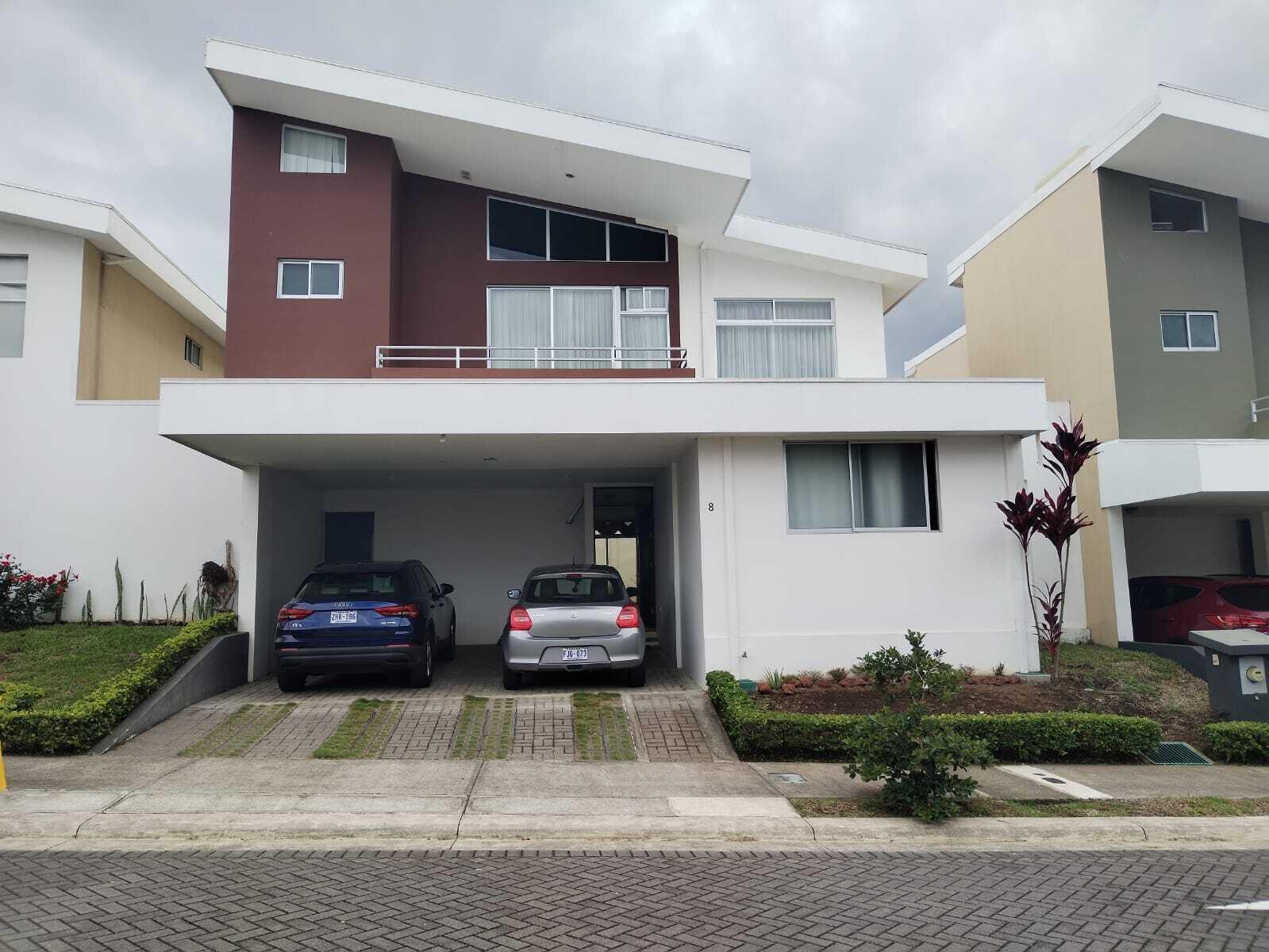 Casa en Sabanilla