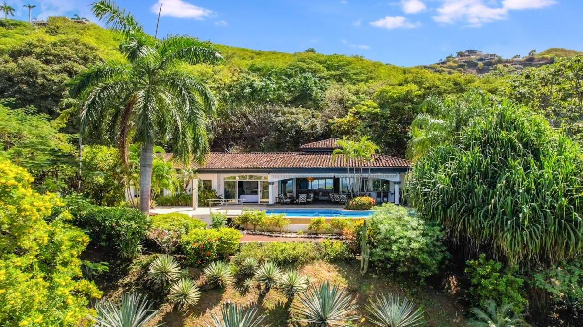 House at Playa Hermosa