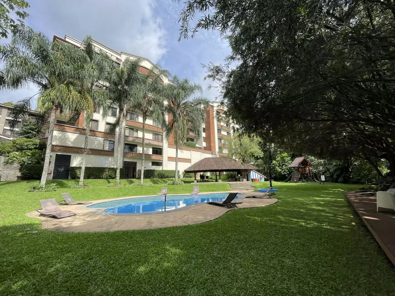 Apartamento en Condominio Condado Del Country