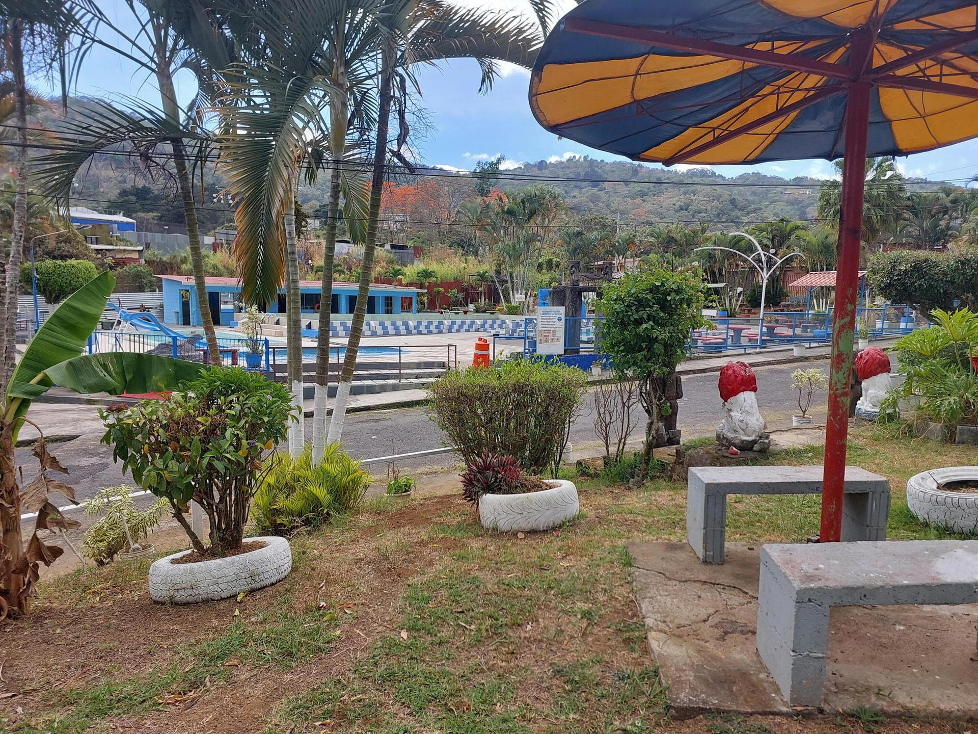 Comercial en Aserrí